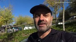 Como es la parcela en la que nos alojamos Camping La Vall 12 octubre 2024