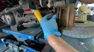 Hyundai Terracan Rear Brake Pads Replacement