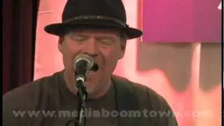 Shawn Mullins - "Light You Up"  Live from the Loft