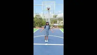Liburan Freya di Senyum World Hotel 