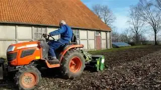 Kubota B 1820 met frees
