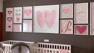 Jacqueline Bracamontes enseña como decoro la habitación  de sus gemelas Emilia y Paula