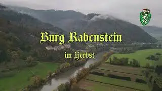 Burg Rabenstein im Herbst 4K