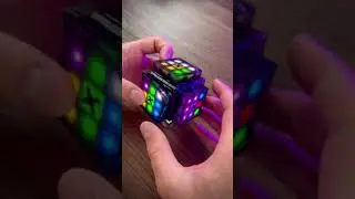 This Rubik's Cube from future is solving itself in your hands 