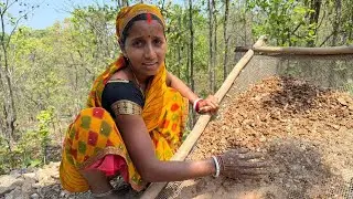 India: If You Want to Live, Dig! Hellish Work for Pennies!