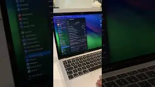 How to hide desktop icons on MacBook