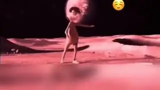 Танец необычный 💃💃💃🕺🕺🕺