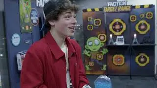 Zigazoo Reporter, Julian Lerner, tries Faction Battle System!!!