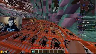 БРАТИШКИН И ЛОЛОЛОШКА ИГРАЮТ В МИНИ ИГРЫ В МАЙНКРАФТЕ /