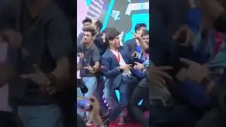 CELEBRATION HO AUR YE GANA NAA BAJE😂KAISE HO SKTA HAI 