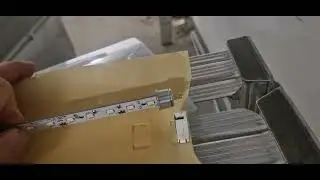 Cum arată o bandă LED pe un suport de tipul ,,tub fluorescent