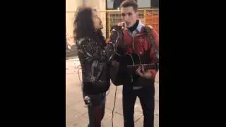 Aerosmith Steven Tyler  Тайлер на Арбате sing vs street musician Moscow 04 09 2015