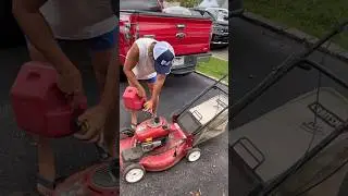 #facebookmarketplace #curbalert #byebye #lawnmower #free