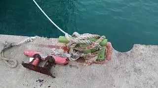 новые кнехты и как не надо делать палубу