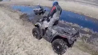 Crazy loud Can Am Outlander 800
