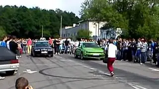 BMW 328i vs Volkswagen Scirocco.MP4