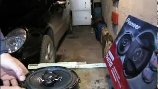 Замена передних штатных динамиков на мерседесеW203 на другие.Replacing the front speakers in a Merce
