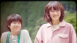 綾瀬はるか＆大沢一菜、Bialystocksの主題歌「Mirror」にのって無邪気に遊びながら笑顔／映画『ルート29』特別メイキング映像