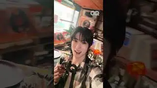 재현이 말아주는 'J' 앨범 청음회 현장. 인터뷰 영상이 너무 고자극이니 주의가 필요합니다. #JAEHYUN #재현 #GQKOREA #SHORTS