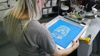 Quick 1 Color Screen Setup On Rear Clamp Printing Press