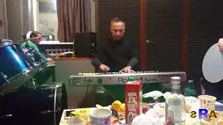 В студии.. Импровизация)