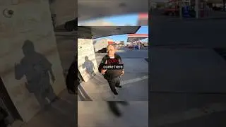 Angry Cop Threatens Biker At Supermarket 😨