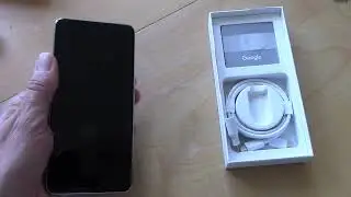Pixel 8 Pro from Google Store - unboxing - sent with 0% battery!