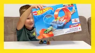 Трек Хот Вилс (Hot Wheels), Глеб ставит эсперимент какая машинка дальше улетит