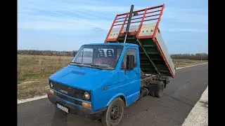 Iveco Turbo Daily 2.5 diesel engine sound startup, revs, idling