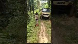 Mitsubishi 4x4 raja jalan lumpur
