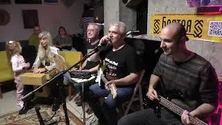Премьерный квартирник гр. "Тимур и Ко" (Минск) 13.10.2023 в Urban