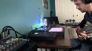 Jam from scratch - Akai Force and friends