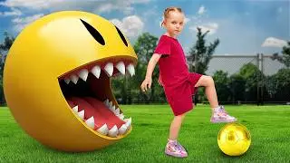 Real Life Pacman Attack! 👻