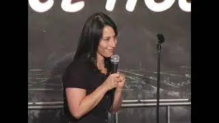 Extreme Sex vs. Looking At My Junk - Dava Krause Stand Up Comedy