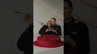 Making a cake with my mom ❤️