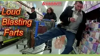 LOUD SCARY FARTS & POOPING - Wet Fart Prank with 