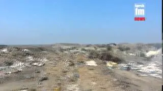 В Керчи горит свалка возле кладбища