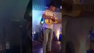 LOCAÇÃO DE SOM PALCO E LUZ