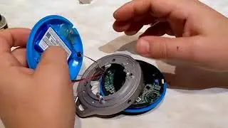 Как поменять аккумулятор в JBL micro