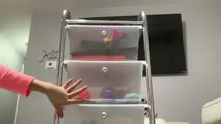 Playing with my fidgets. ( you guys have to Guys fidget I don’t have)