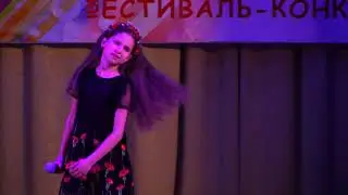 Свята України. Марійка Чубатюк.