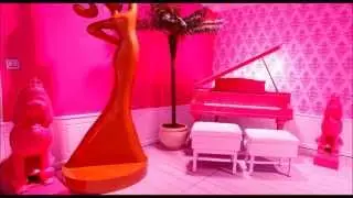 Barbie dreamhouse