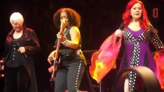 The B-52's - Roam (LIVE) 5/20/2017 Houston, TX Front Row