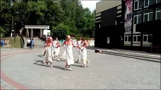 Народный ансамбль современного танца 