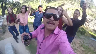 Víctor Jiménez - De parranda en la Sierra  ( Versión sin Censura )