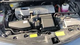 K00002380 TOYOTA PRIUS α ZVW41