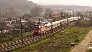 Электровоз ЭП1М-725 с длинным тифоном