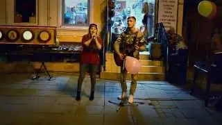 Дуэт Алиса Трифонова и Александр Борисов.  Выступление на день города