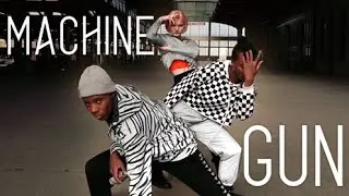 (EPILEPSY WARNING)【Ari。Ki x Alaina Hatsune】Machine Gun 【オリジナル振り付け】Original Choroegraphy