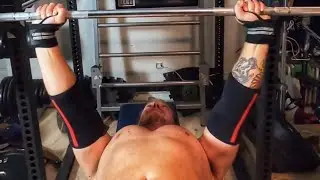 Bench: 4x5 97,5. Ohp: 3x5 60